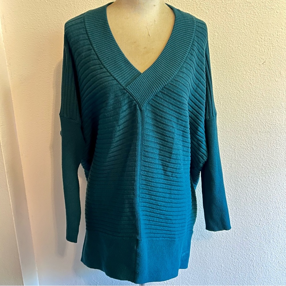 Stitch drop v neck sweater teal Sz large new with tag from Nordstrom